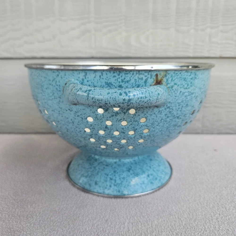 Paula Deen Small Colander Pasta Strainer Robin Egg Blue Speckled Handles